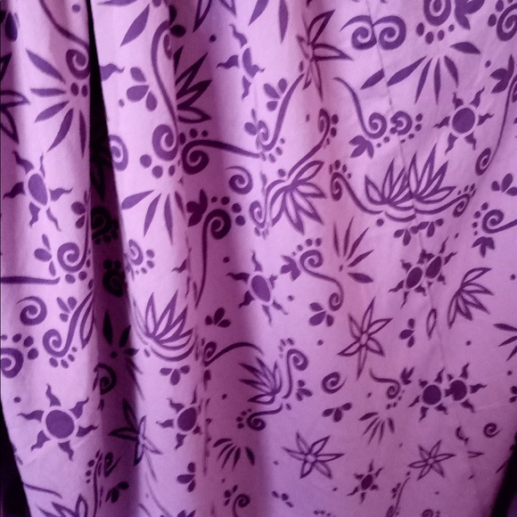 Tangled inspired Torrid dress with pockets - Picture 3 of 5